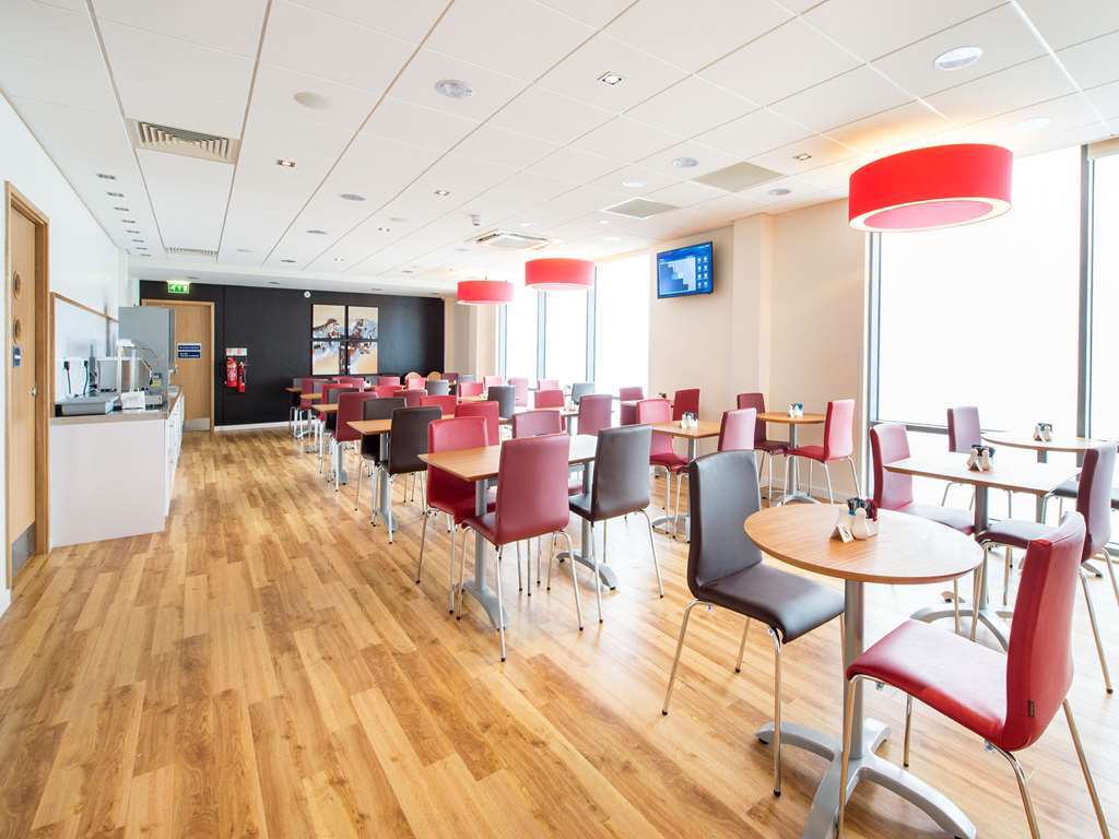 Travelodge London Greenwich High Road Restaurant photo